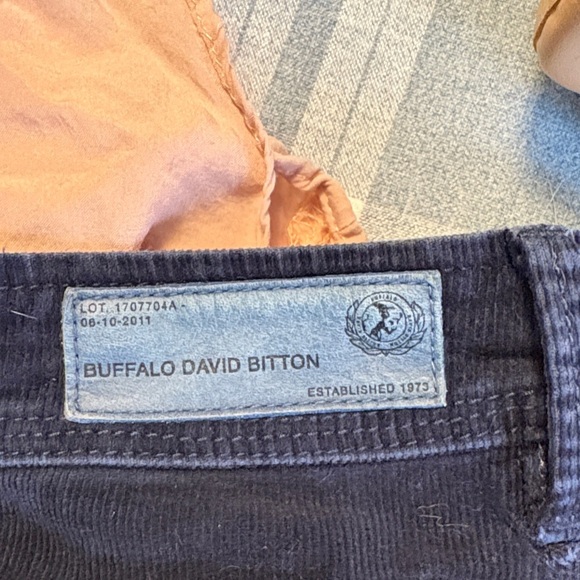 Buffalo David Button Gypsy Navy Corduroy Flare True Low Rise - Picture 3 of 3